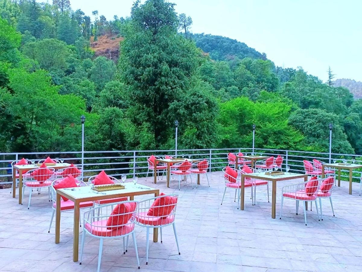 Aaroham Resort, Shimla Exterior foto
